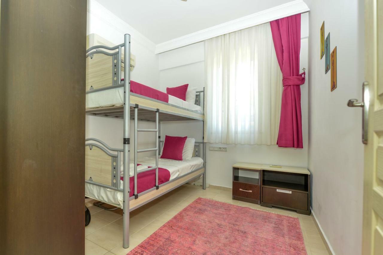 Saros Apartments Calis Beach Fethiye Exterior foto